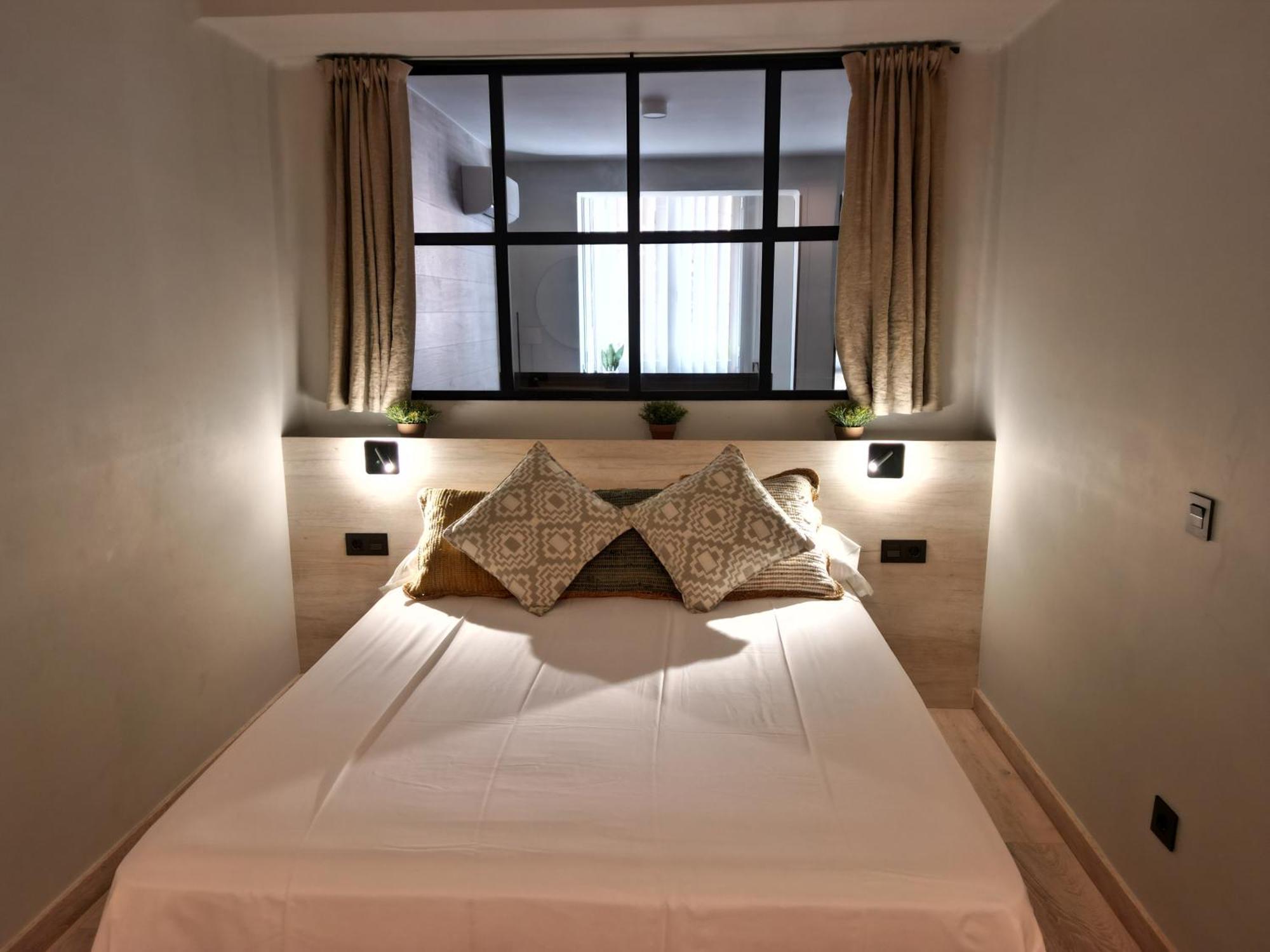 Apartaments Turistics Cardona III Εξωτερικό φωτογραφία