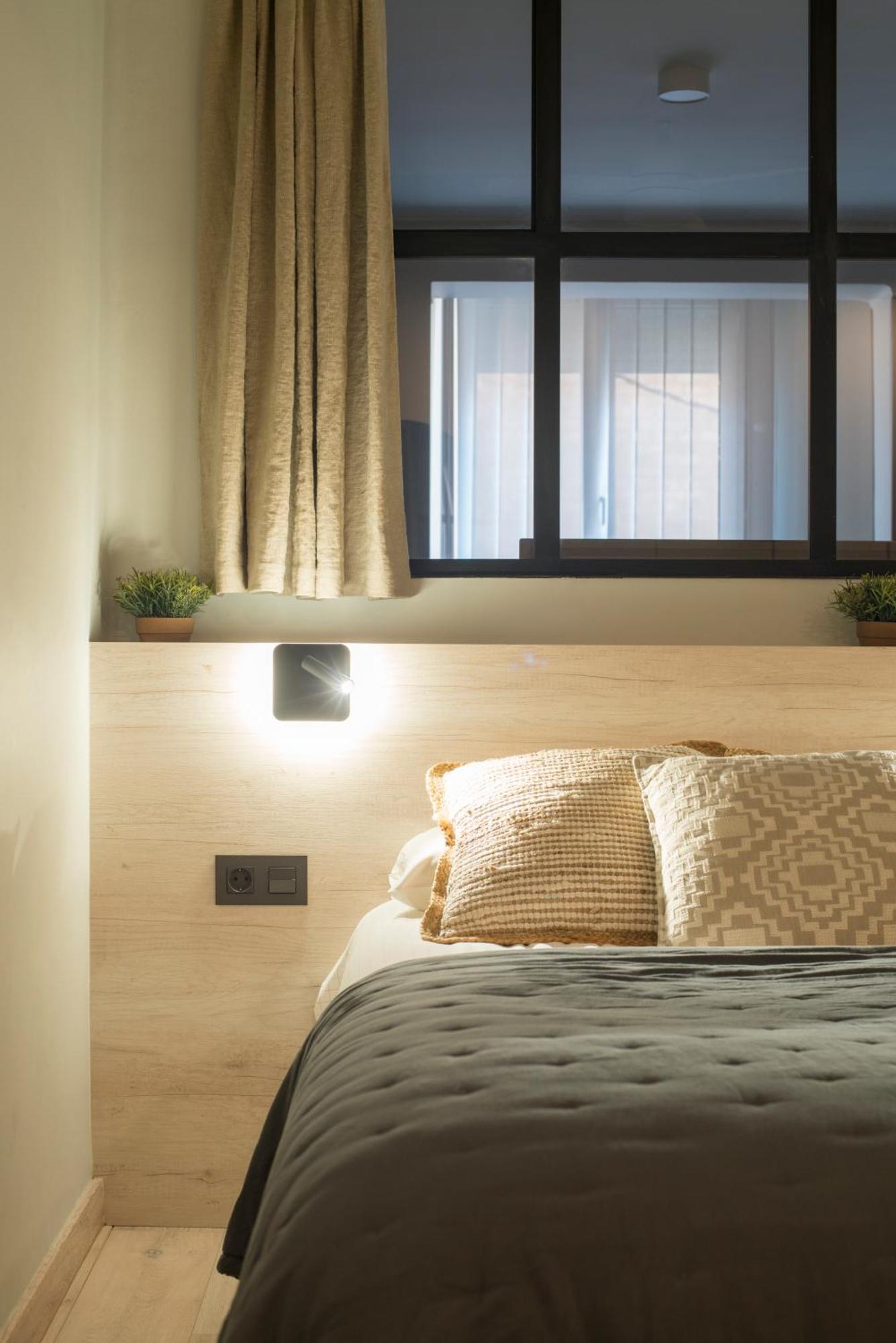 Apartaments Turistics Cardona III Εξωτερικό φωτογραφία